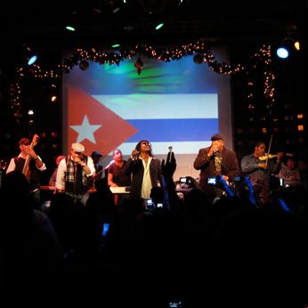Los Van Van y Juan Formell